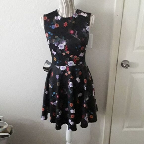 Bebe Black Floral Fit & Flare Dress - Picture 4 of 12
